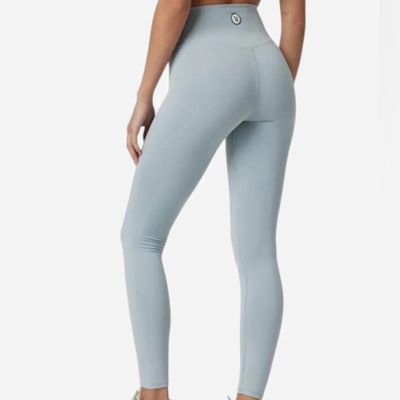 VUORI CHILLED PUT LEGGING CHALK BLUE - S - Picture 2 of 5